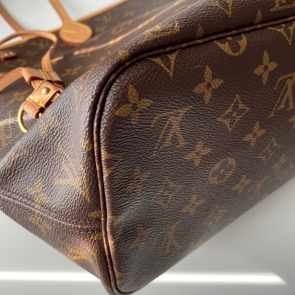 ❤️SOLD❤️🤎Louis Vuitton Neverfull MM🤎 - Picture 13 of 16